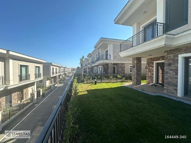 Başakşehir, İstanbul içerisinde satılık Villa