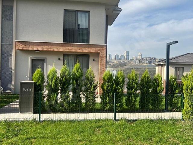 Başakşehir, İstanbul içerisinde satılık Villa