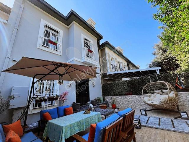 Başakşehir, İstanbul içerisinde satılık Villa