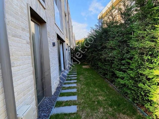 Başakşehir, İstanbul içerisinde satılık Villa