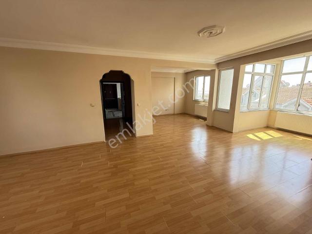 İstanbul içerisinde kiralık mülk