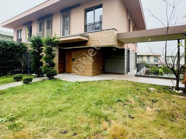 Başakşehir, İstanbul içerisinde kiralık Villa