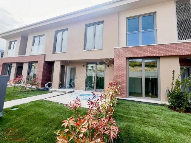 Başakşehir, İstanbul içerisinde satılık Villa