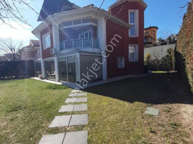 Başakşehir, İstanbul içerisinde satılık Villa