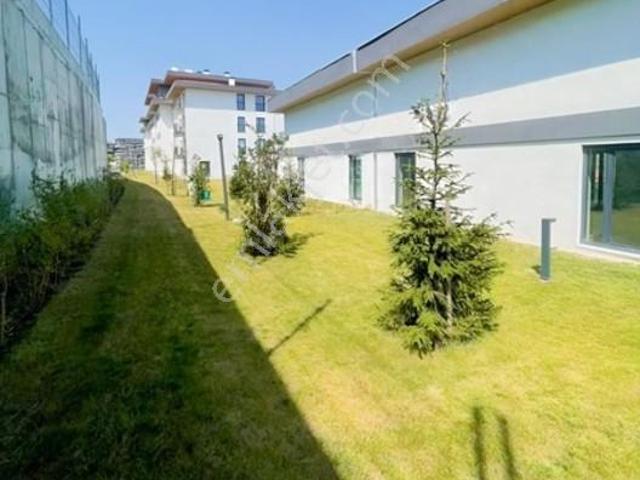 Bahçeşehir 2. Kısım Mahallesi, Başakşehir içerisinde kiralık Villa