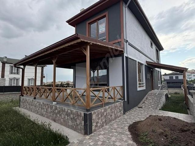 Develi, Kayseri içerisinde satılık Villa
