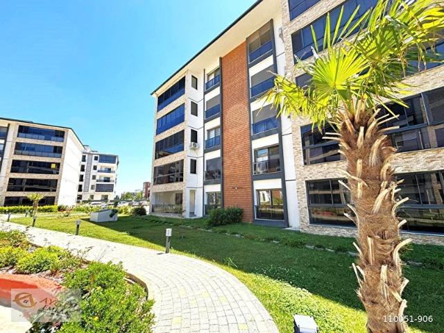 Burhaniye, Balikesir içerisinde satılık mülk