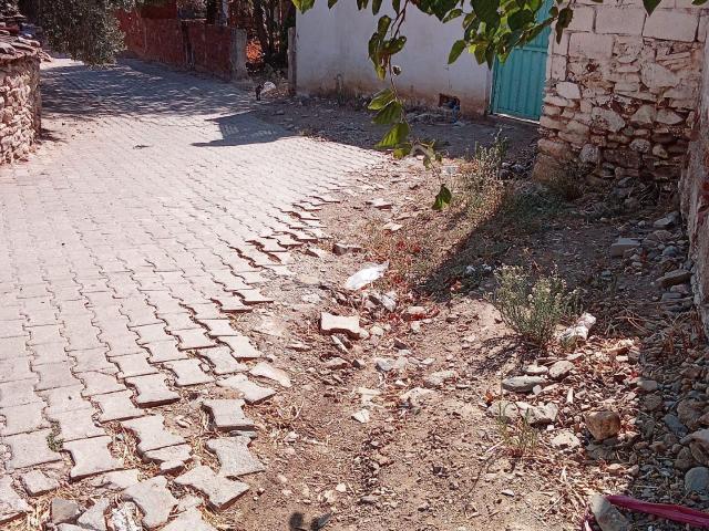Bayindir, İzmir içerisinde satılık Bahce kati