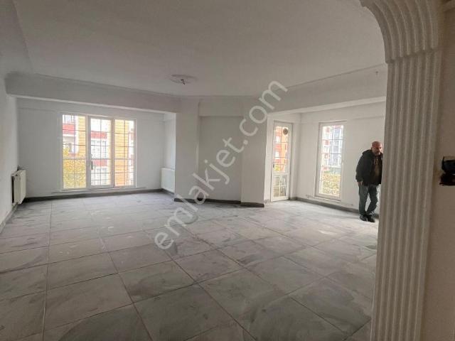 Cumhuriyet Mahallesi, Bahçelievler içerisinde kiralık mülk