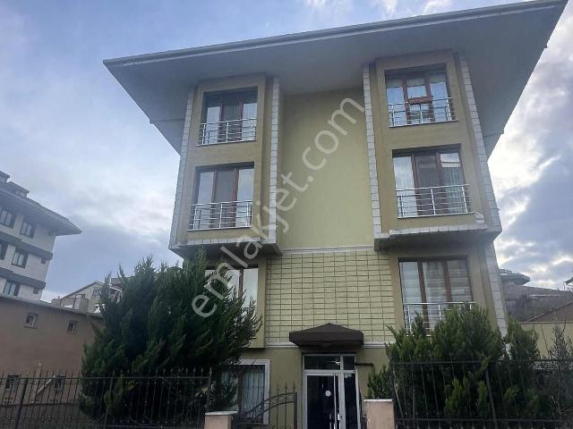Üsküdar, İstanbul içerisinde satılık mülk
