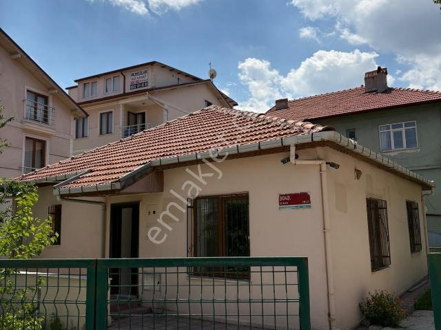 Isparta içerisinde kiralık Villa