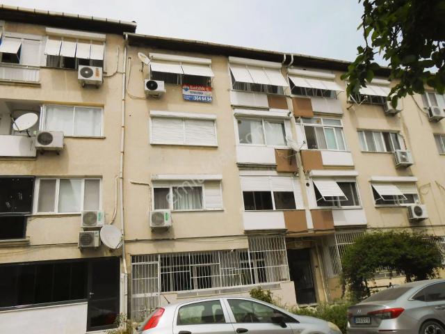 Karşiyaka, İzmir içerisinde satılık mülk
