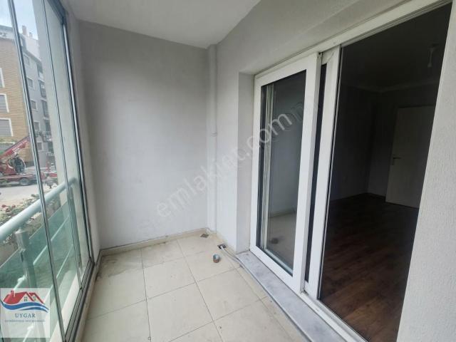 Karşiyaka, İzmir içerisinde kiralık mülk