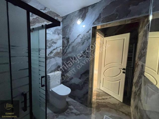 Karabağlar, İzmir içerisinde satılık mülk