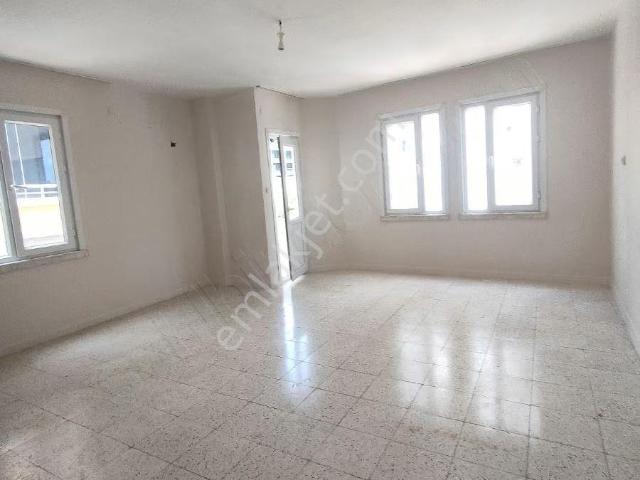 Yenişehir, Mersin içerisinde kiralık mülk