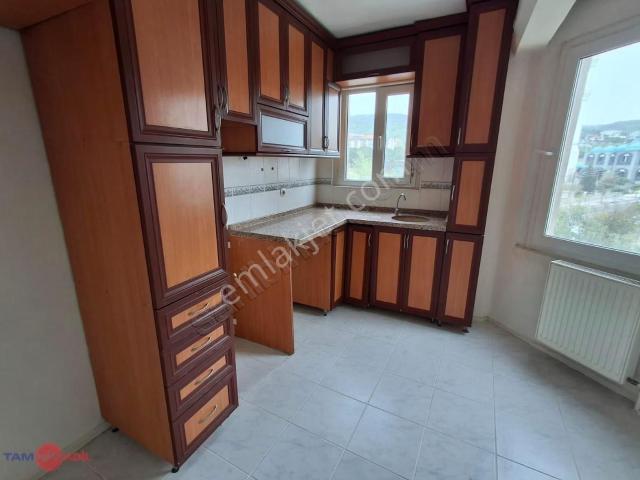 Bergama, İzmir içerisinde kiralık mülk