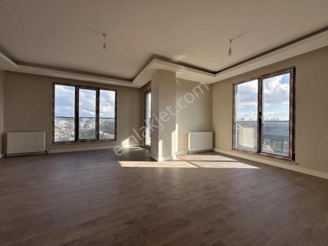 Üsküdar, İstanbul içerisinde satılık mülk