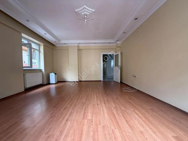 Soğanlı Mahallesi, Bahçelievler içerisinde kiralık mülk