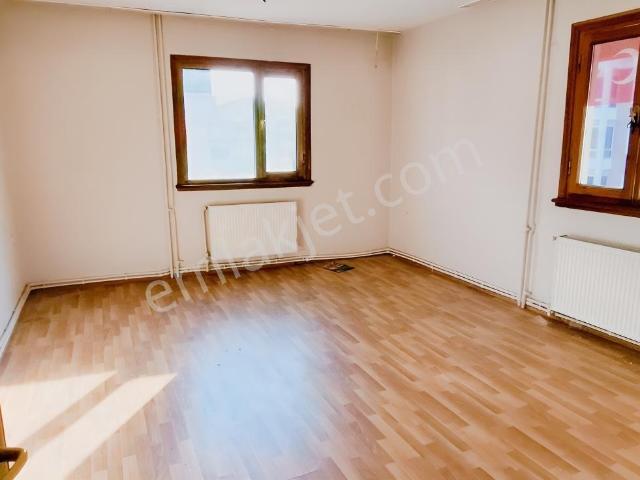 Kasaplar, Altıeylül içerisinde kiralık mülk