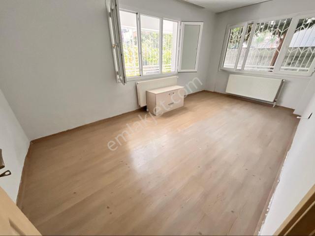 Karabağlar, İzmir içerisinde kiralık mülk