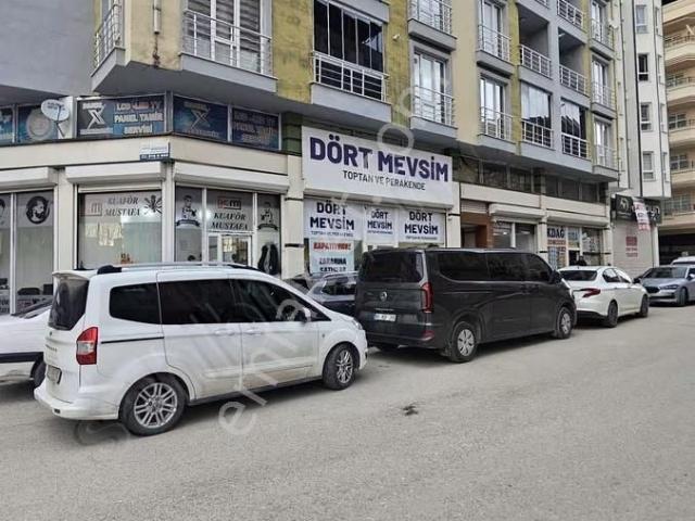Van içerisinde kiralık Dükkan