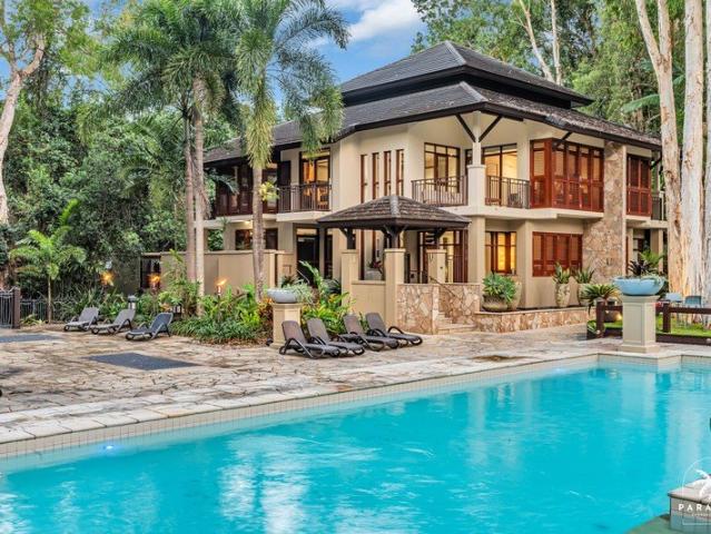 House for sale in Palm Cove, Queensland
