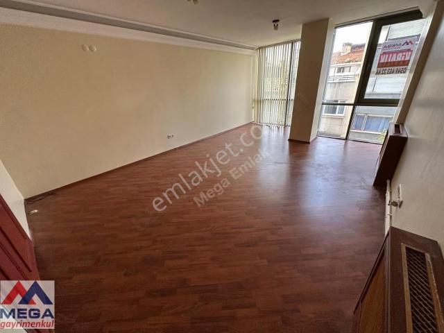 Kadiköy, İstanbul içerisinde kiralık Ofis