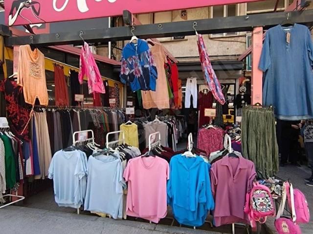 Karşiyaka, İzmir içerisinde satılık Dükkan