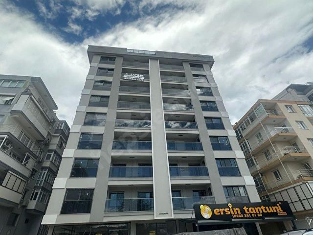 Karşiyaka, İzmir içerisinde satılık mülk
