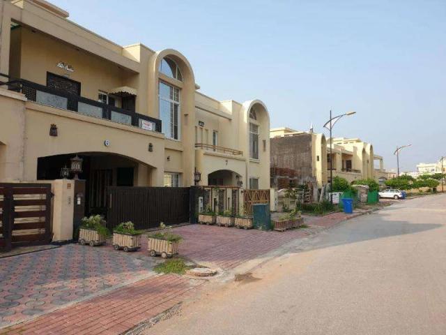 Property for rent in بحریہ انکلیو, زون ۴