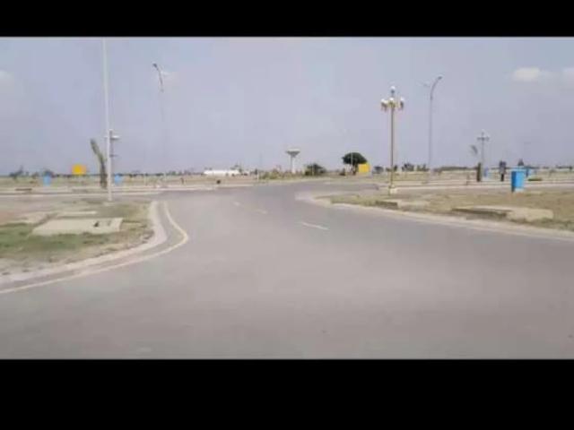 Land for sale in Bahria Orchard, مانّک