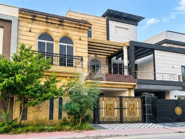 House for sale in لاہور, لاہور ڈویژن