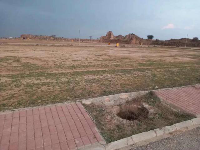 Land for sale in Islamabad