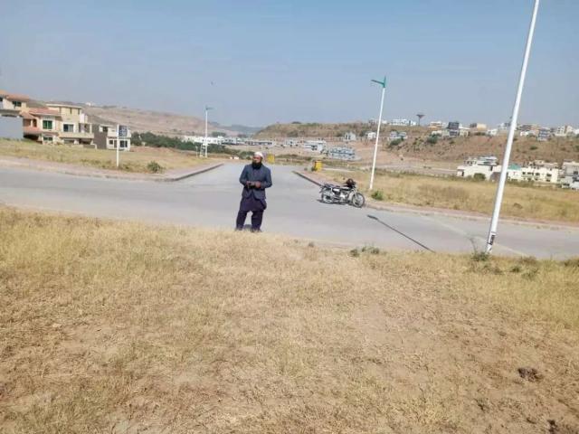 Land for sale in Islamabad