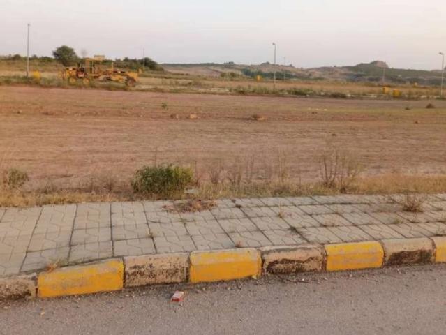Land for sale in اسلام آباد, زون 1