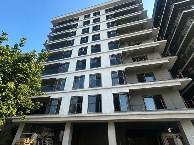 Karşiyaka, İzmir içerisinde satılık mülk