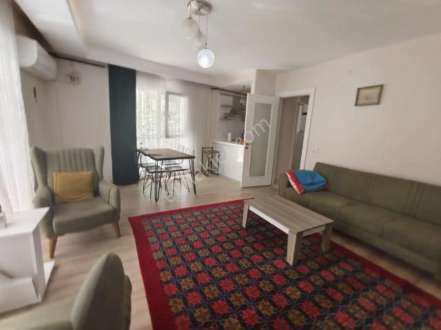 Karşiyaka, İzmir içerisinde kiralık mülk