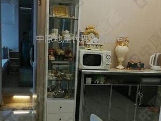 位於 銅鑼灣 Causeway Bay, 香港 Hong Kong, 提供 出售 的 公寓