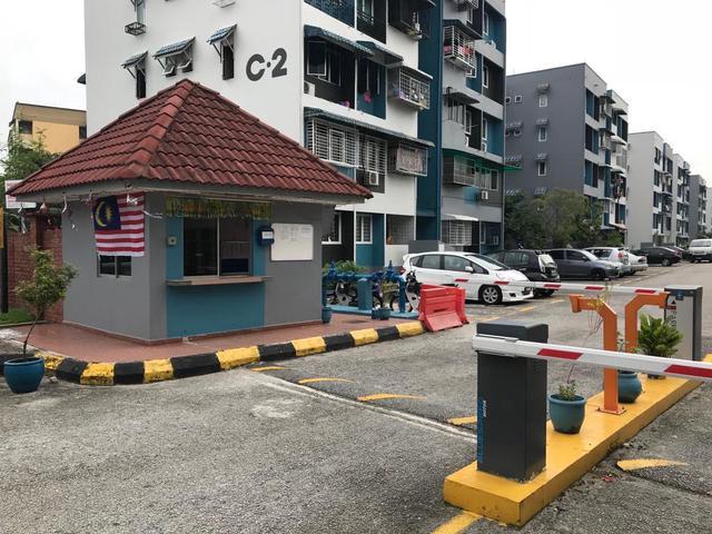 Apartment for sale in Desa Pandan