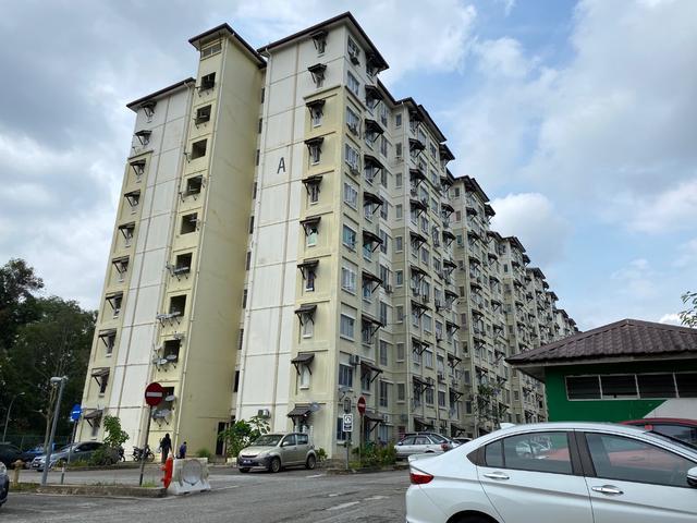 Apartment for sale in Petaling, Subang Jaya