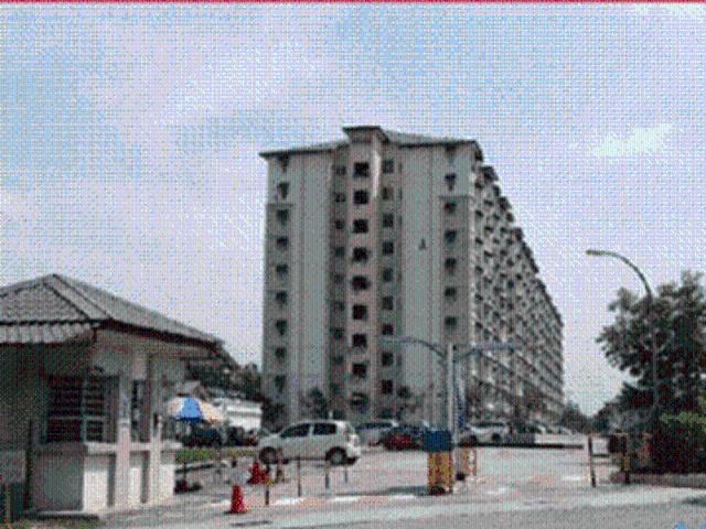 Apartment for rent in Tanjong Sepat, Selangor
