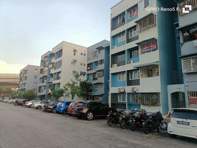 Apartment for sale in Country Heights Damansara, Kuala Lumpur