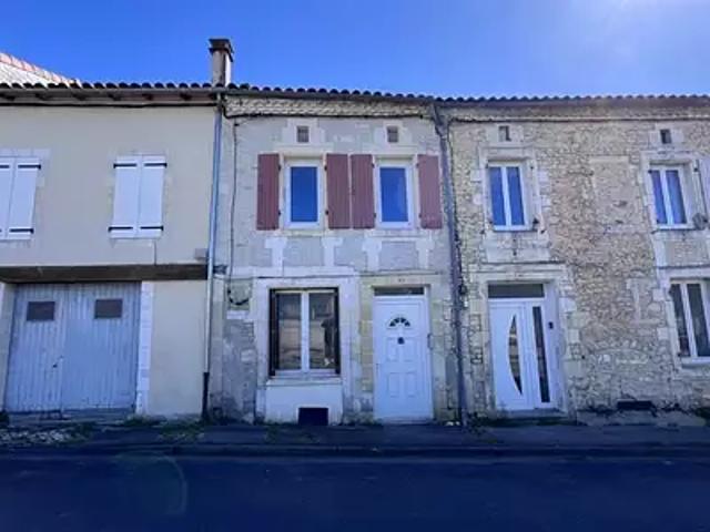 Maison vente à Cognac, Baignes-sainte-radegonde