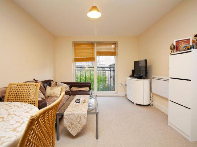 Apartment for rent in Bromley-by-Bow, Greater London