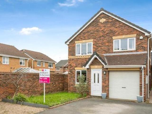 House for sale in Scawsby, South Yorkshire