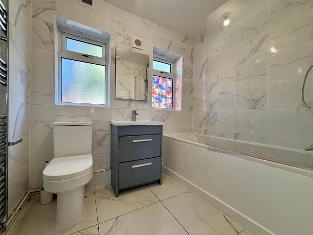 Apartment for rent in Penge, Greater London