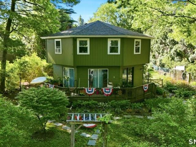 House for sale in Voluntown, Connecticut