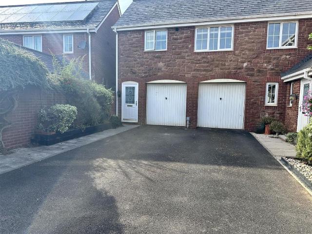Apartment for rent in Somerset