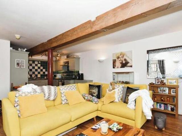 House for sale in Froggatt, East Midlands