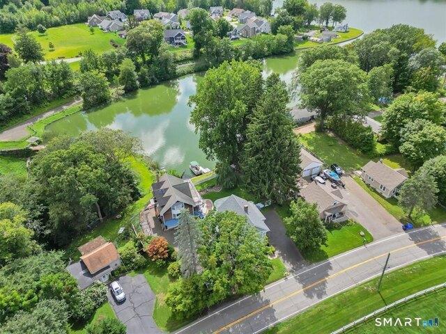 House for sale in Middlefield, Connecticut